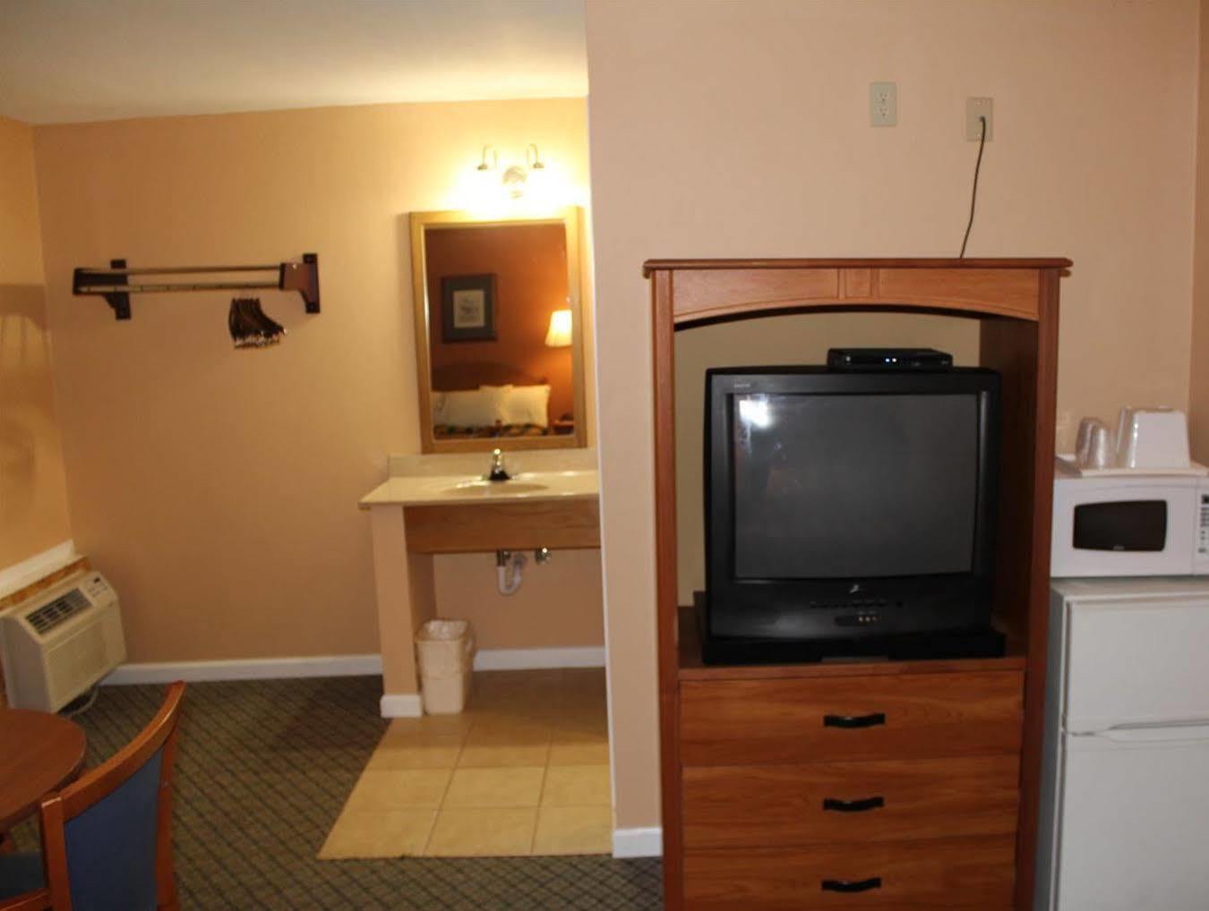 Budget Inn Lynchburg And Bedford Goode Eksteriør bilde